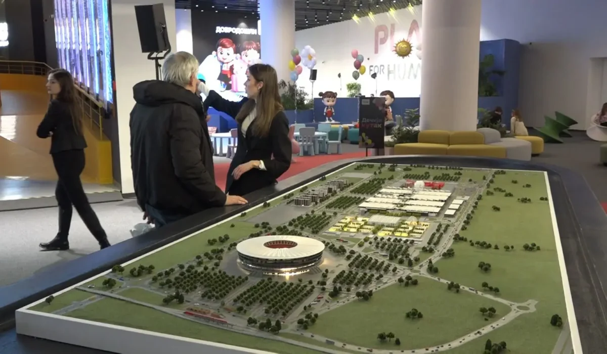 81c4fcddd-1203-45e5-96e9-d37b470ba3fb