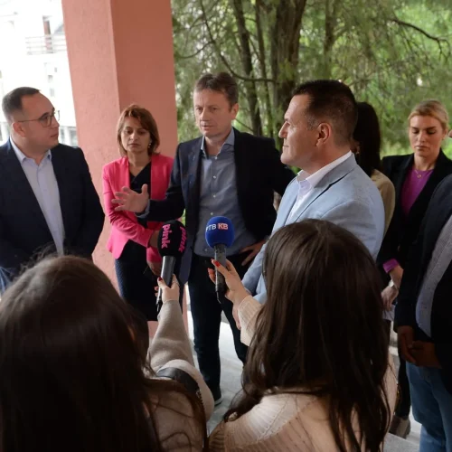 МИНИСТАР ДАРКО ГЛИШИЋ У РАШКИ